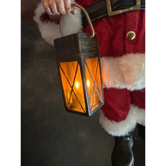 Dept 56 Possible Dreams Santa "Lighting the Way" 2006 57.71248 Clothtique Works - Picture 13 of 16